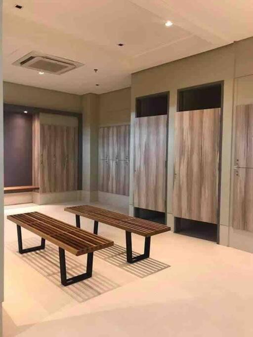 מנילה Studio At Viceroy T4 Florence Way מראה חיצוני תמונה