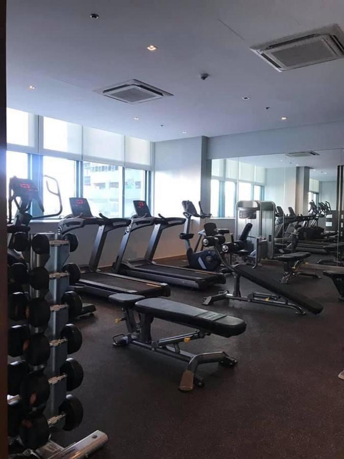 מנילה Studio At Viceroy T4 Florence Way מראה חיצוני תמונה