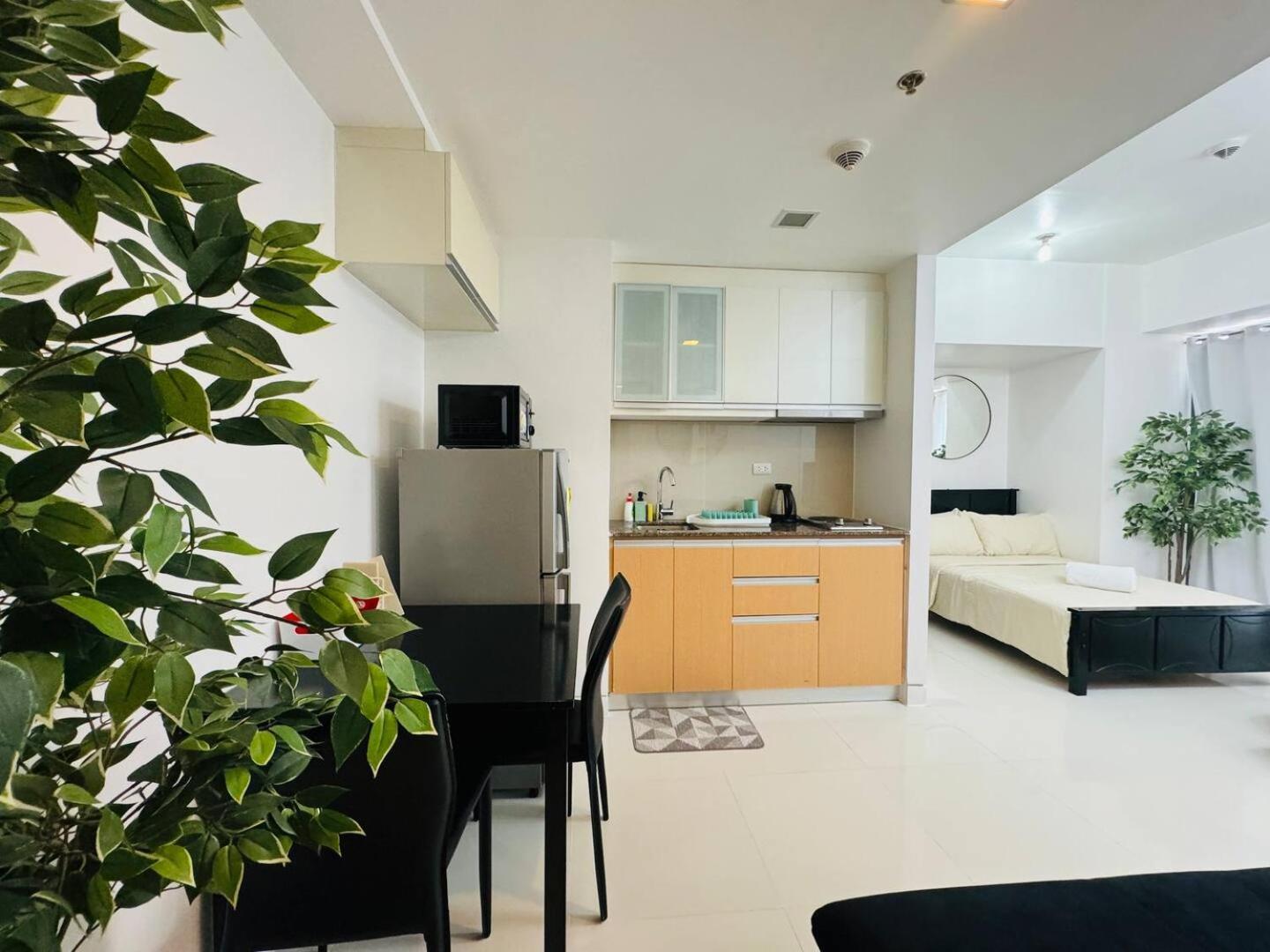 מנילה Studio At Viceroy T4 Florence Way מראה חיצוני תמונה